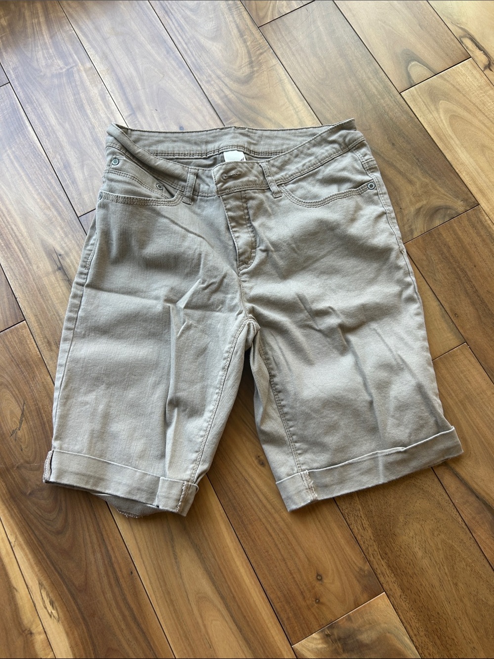 Faded Glory Women’s Flat-Front Shorts in Light Khaki